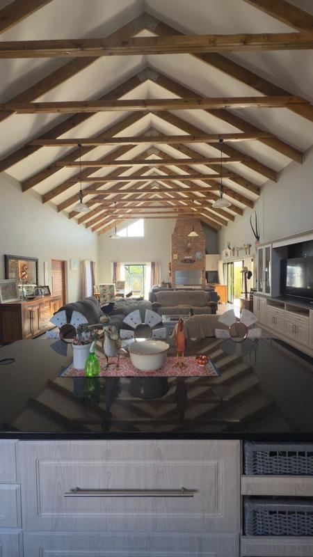 4 Bedroom Property for Sale in Noorsekloof Eastern Cape